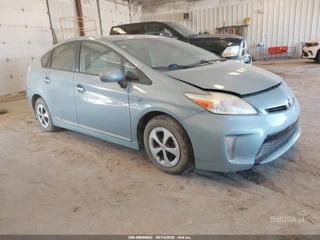 TOYOTA TOYOTA PRIUS TWO