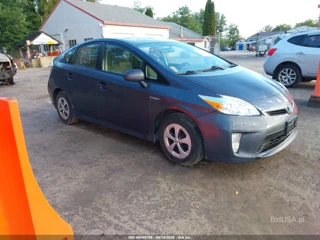 TOYOTA TOYOTA PRIUS TWO