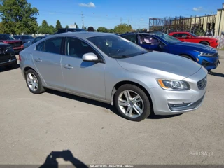 VOLVO VOLVO S60 T5 PLATINUM