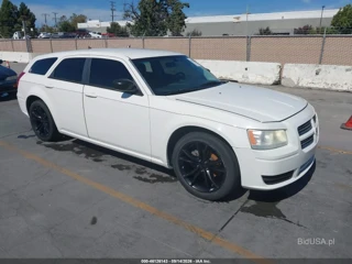 DODGE DODGE MAGNUM