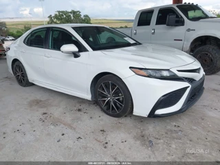 TOYOTA TOYOTA CAMRY SE AWD
