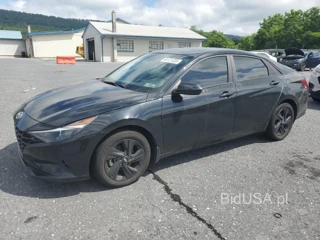 HYUNDAI ELANTRA BLUE