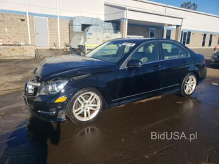 MERCEDES-BENZ C 300 4MATIC