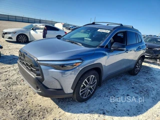 TOYOTA COROLLA CROSS XLE