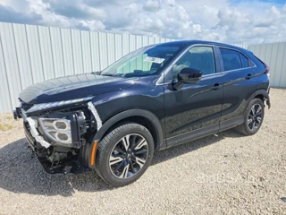 MITSUBISHI ECLIPSE CROSS SE