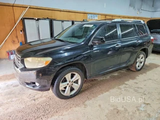 TOYOTA HIGHLANDER LIMITED