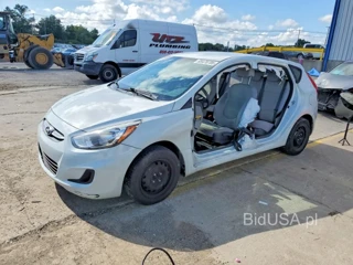 HYUNDAI ACCENT SE