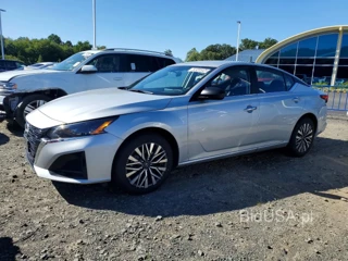 NISSAN ALTIMA SV