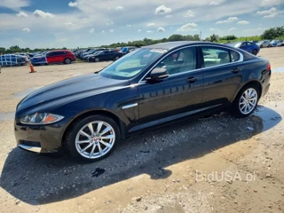 JAGUAR XF 2.0T PREMIUM