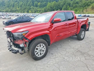 TOYOTA TACOMA SR5