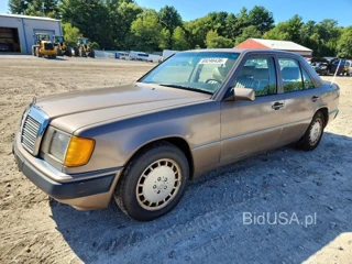 MERCEDES-BENZ 300 D