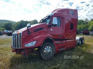 PETERBILT 579