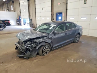 VOLKSWAGEN JETTA SE