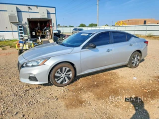 NISSAN ALTIMA S