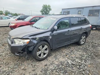 TOYOTA HIGHLANDER SPORT