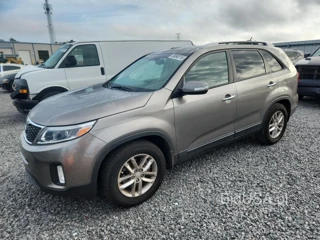 KIA SORENTO LX