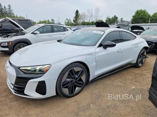 AUDI E-TRON GT PREMIUM PLUS