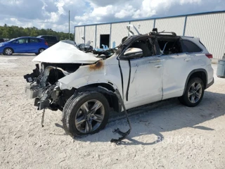 TOYOTA HIGHLANDER LIMITED