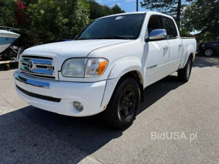 TOYOTA TUNDRA DOUBLE CAB SR5
