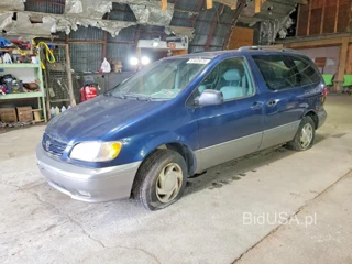 TOYOTA SIENNA XLE