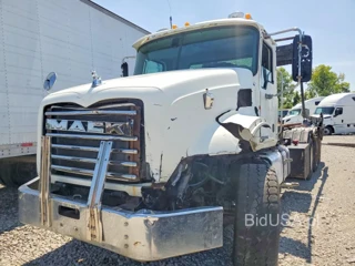 MACK UNKNOWN
