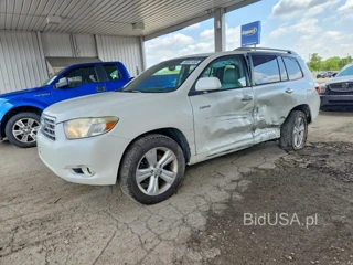 TOYOTA HIGHLANDER LIMITED