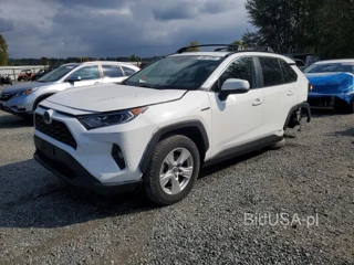 TOYOTA RAV4 HYBRID XLE
