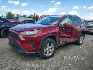 TOYOTA RAV4 LE