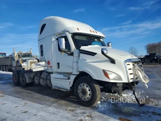 FREIGHTLINER CASCADIA 126