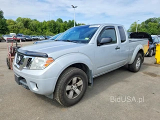 NISSAN FRONTIER SV V6