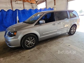 CHRYSLER TOWN & COUNTRY S