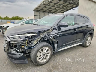 HYUNDAI TUCSON SE