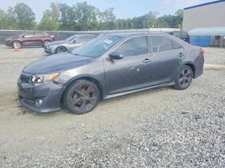 TOYOTA CAMRY SE V6