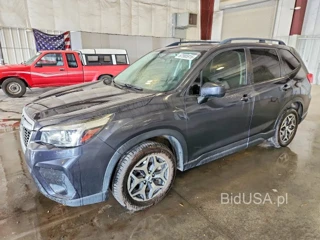 SUBARU FORESTER PREMIUM