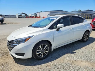 NISSAN VERSA SV
