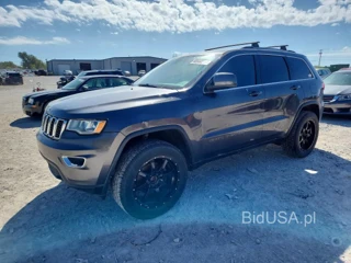 JEEP GRAND CHEROKEE LAREDO