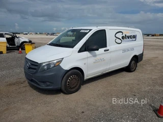 MERCEDES-BENZ METRIS