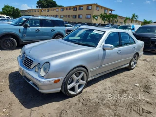 MERCEDES-BENZ E 55 AMG