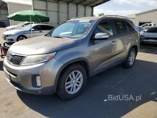 KIA SORENTO LX