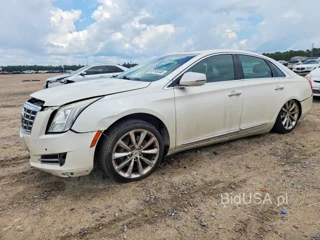 CADILLAC XTS LUXURY COLLECTION