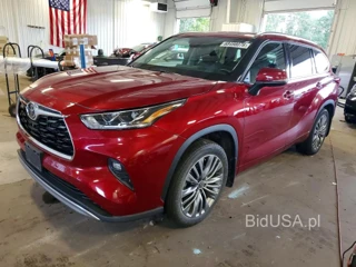 TOYOTA HIGHLANDER PLATINUM