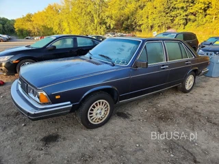 AUDI 5000 DELUXE