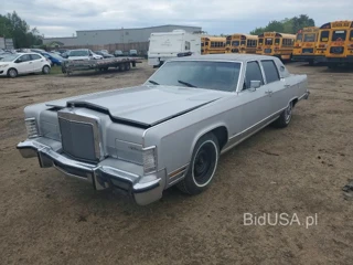 LINCOLN CONTINENTAL TOWN CA