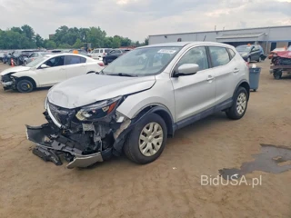 NISSAN ROGUE SPORT S