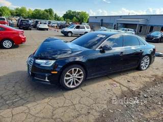AUDI A4 PREMIUM
