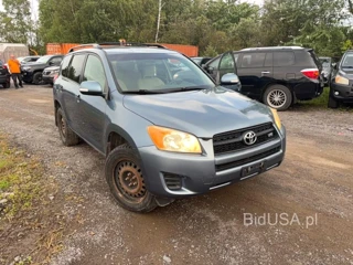 TOYOTA RAV4 BASE