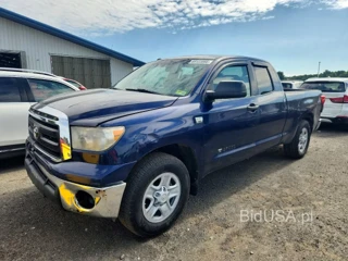 TOYOTA TUNDRA DOUBLE CAB SR5