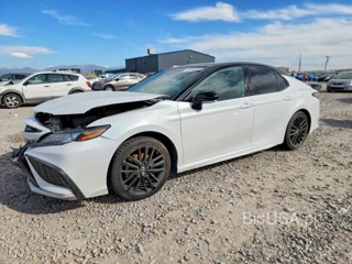 TOYOTA CAMRY XSE
