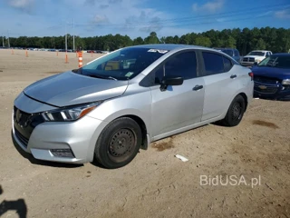 NISSAN VERSA S