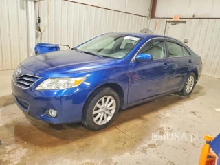 TOYOTA CAMRY XLE